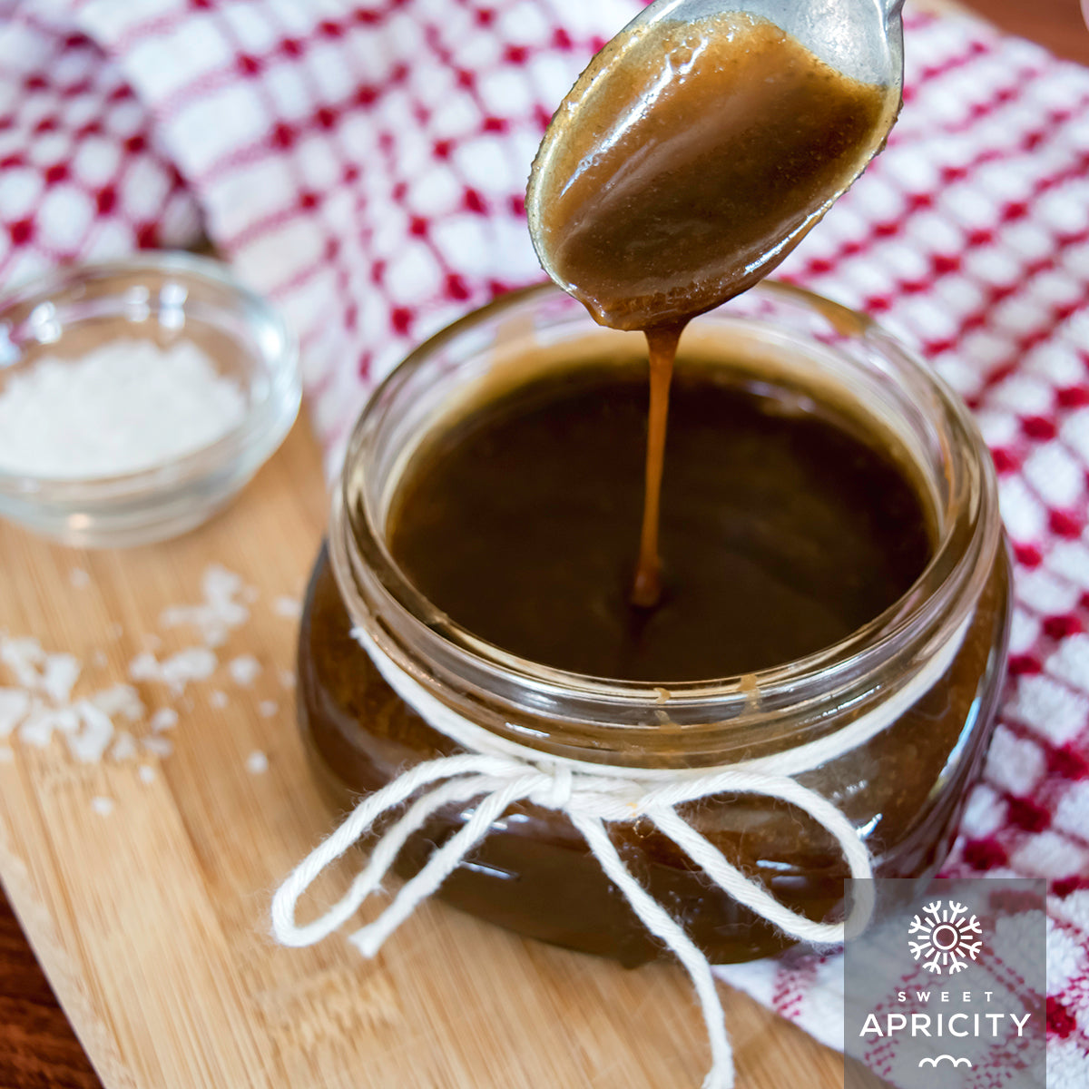 Sea Salted Caramel Sauce (AIP/Paleo)